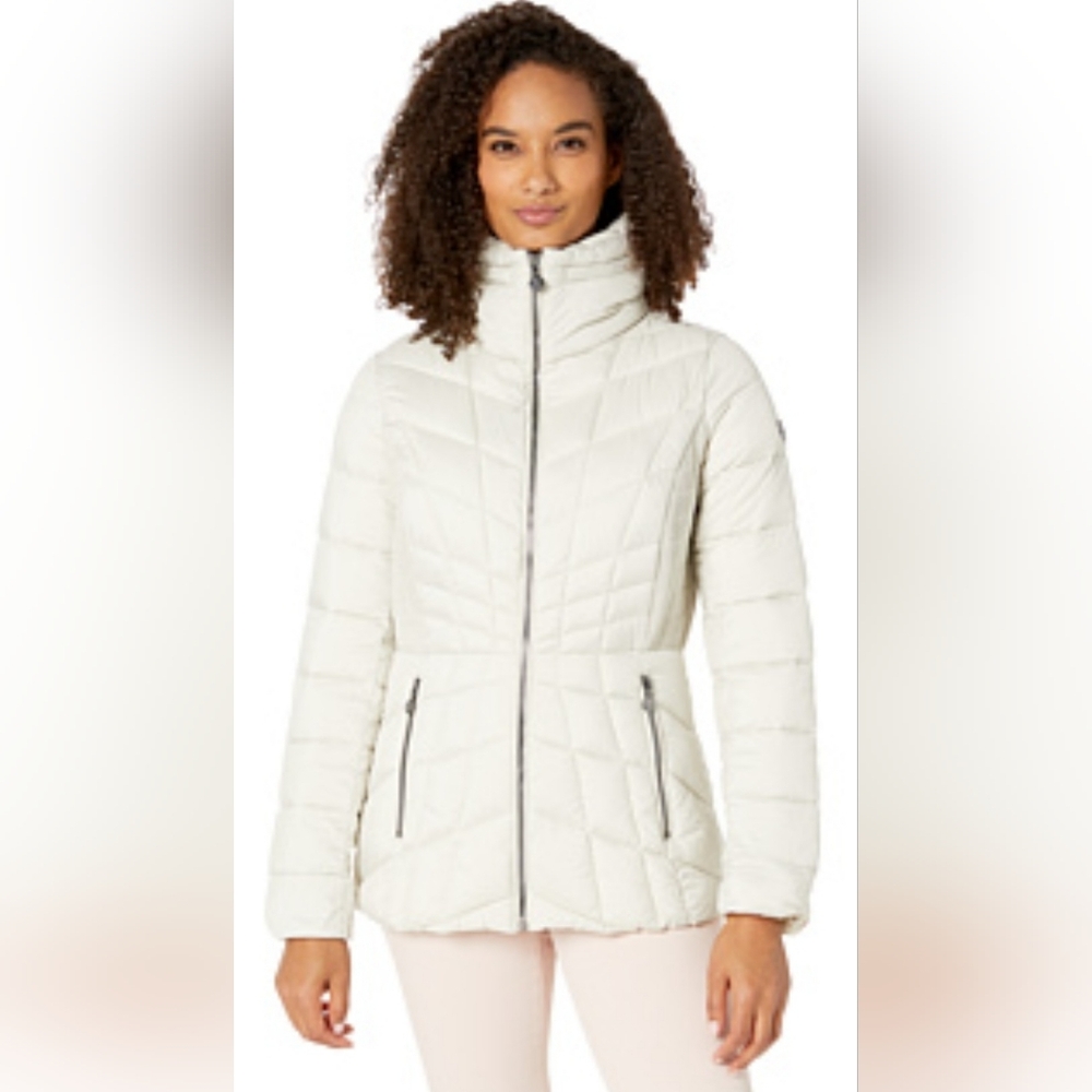 Size S - Bernardo Women's EcoPlume Quilted Packable Jacket
